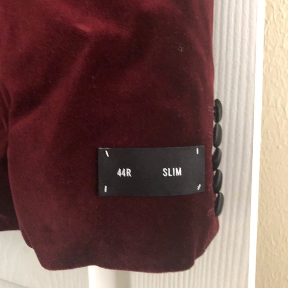 Express mens blazer velvet burgundy 44R - Picture 2 of 4